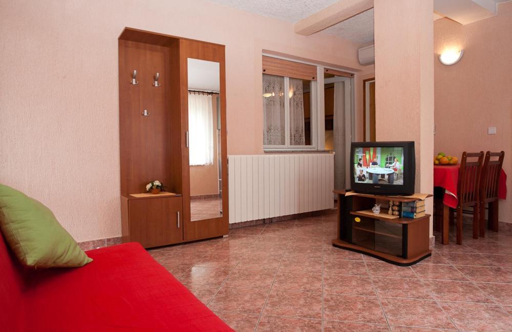 Apartments Kraljic Krk Town Exterior photo